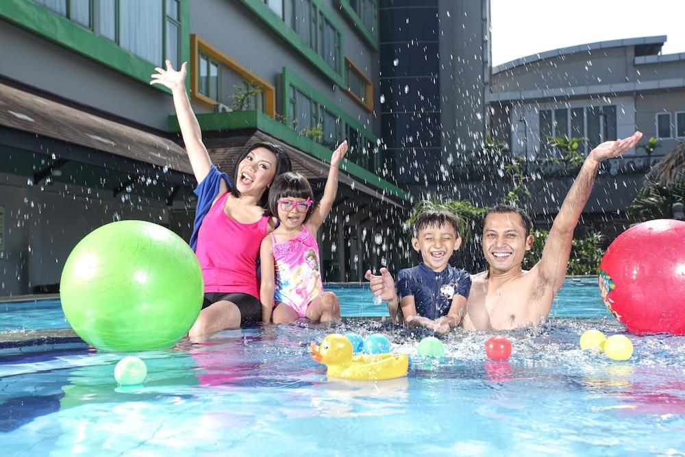 Banana Inn By Kagum Hotels Bandung Extérieur photo