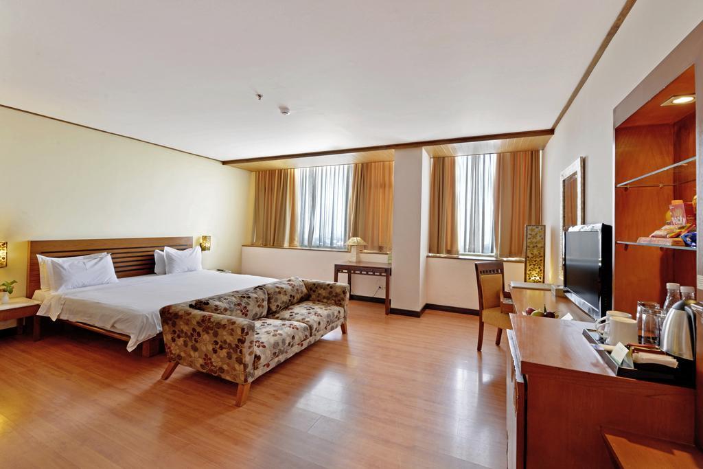 Banana Inn By Kagum Hotels Bandung Extérieur photo