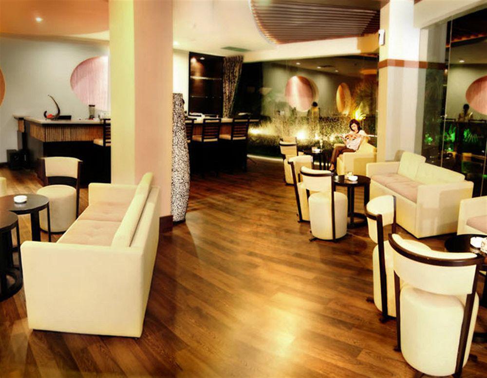 Banana Inn By Kagum Hotels Bandung Extérieur photo
